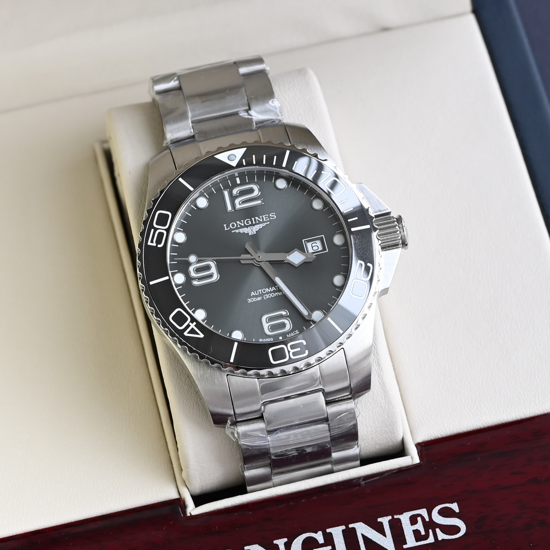 Longines Conquest 41mm 300m Replica Orologio