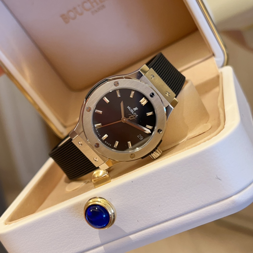 Hublot Classic Fusion 33 mm Donna Replica Orologio